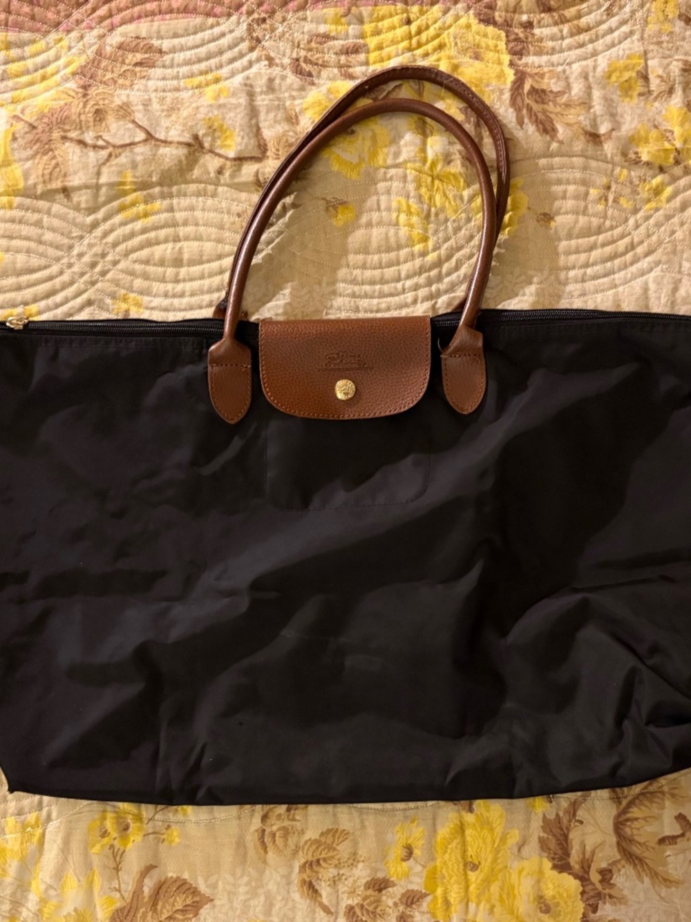 Longchamp Le Pilage XLarge Tote Black 24" x 14"